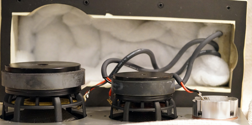 钢铁侠低音炮音箱,钢铁侠核心蓝牙音箱测评