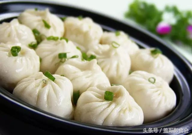 吃遍成都100家老字号美食,推荐几款不容错过的成都特色美食