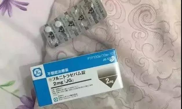 蓝精灵毒品的危害动画,蓝精灵毒品的危害鬼畜版