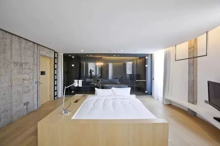 一年能赚10多万的民宿什么样,一年赚上千万的餐厅