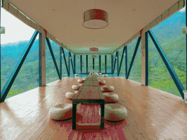 一年能赚10多万的民宿什么样,一年赚上千万的餐厅