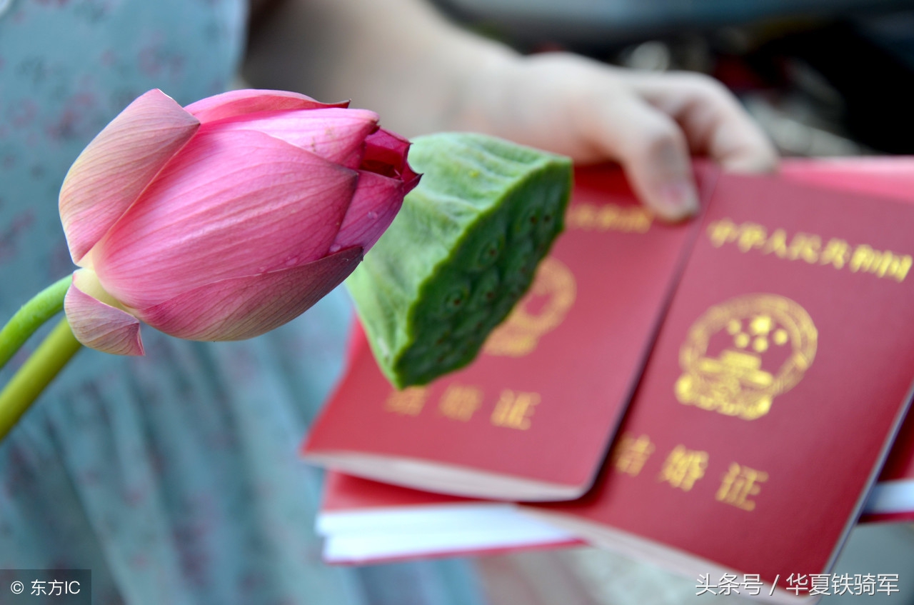 约会女生会刻意打扮吗,女人约会该怎么打扮