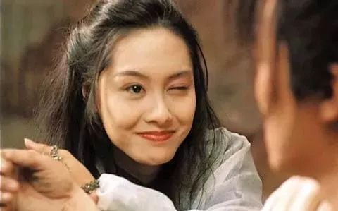 乌黑的头发迷人的眼睛,乌黑的头发水灵灵的眼睛