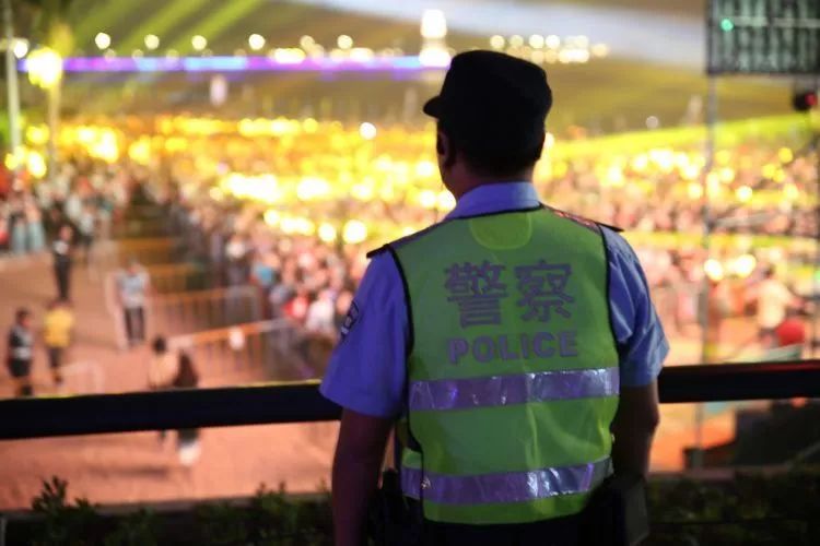 你没见过的七彩沙滩,最动听的沙滩音乐节