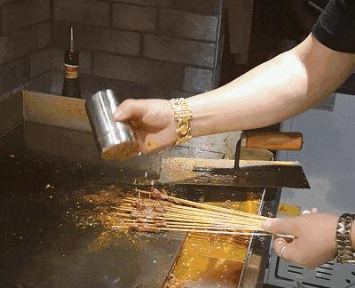 一百块钱吃垮新街口地铁站,新街口莱迪广场现状