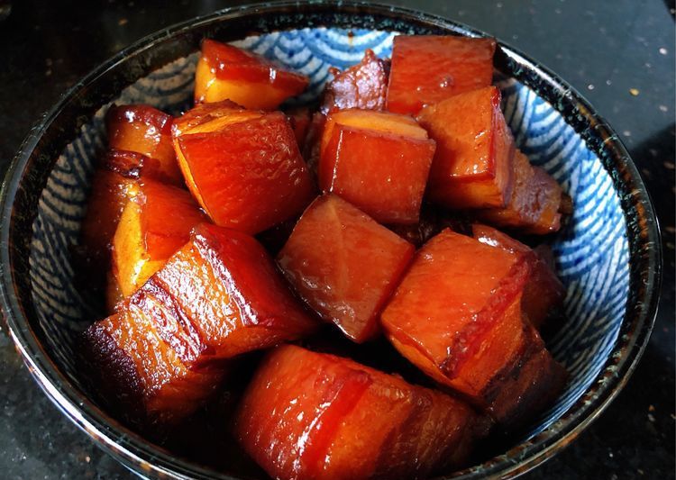 放腐乳的红烧肉和炒糖色的区别,桂花红烧肉和腐乳红烧肉哪个好吃