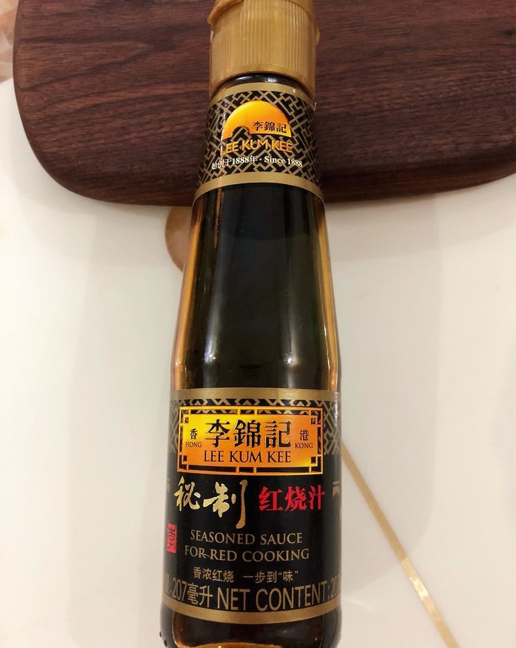 放腐乳的红烧肉和炒糖色的区别,桂花红烧肉和腐乳红烧肉哪个好吃