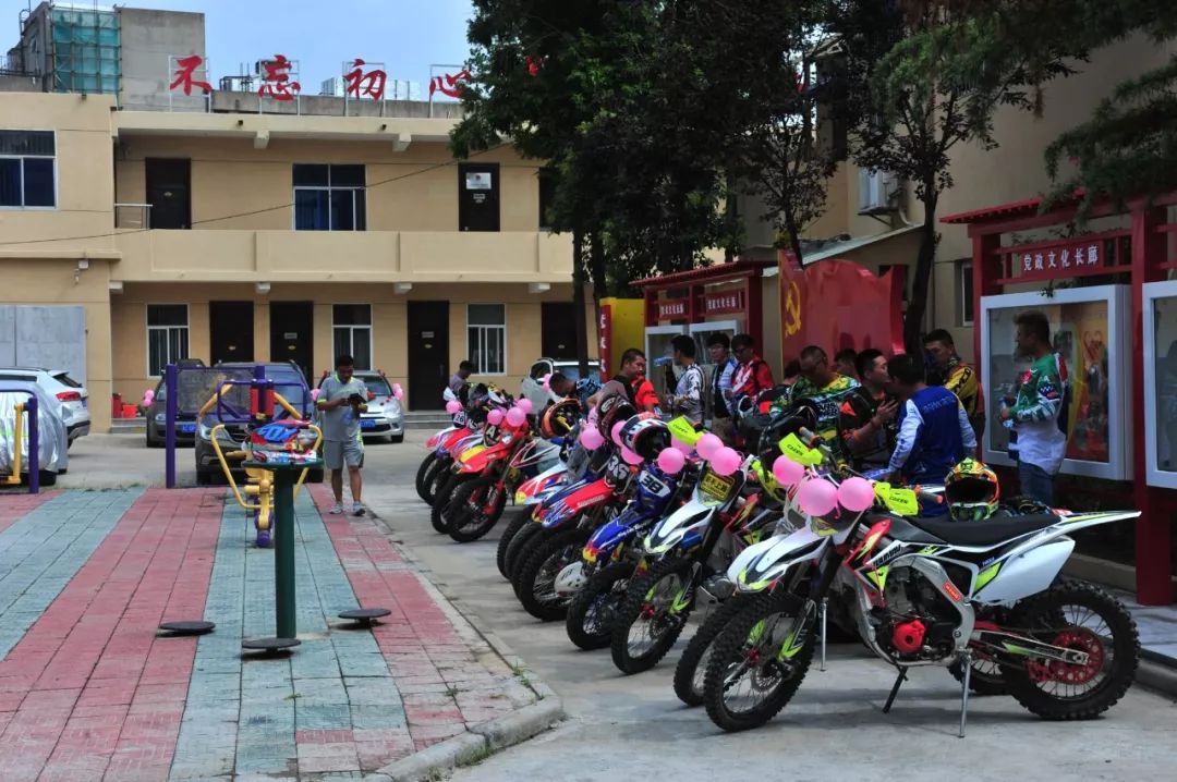 幸福摩迷——摩托婚礼执行攻略