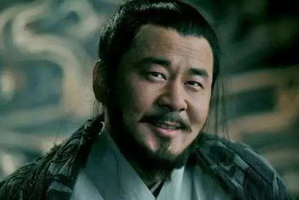 戏说曹操：跨时空对话一代乱世枭雄，深度解析其人生悲欢