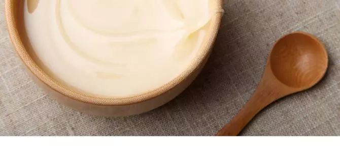 今年的新蜜来了~你见过洁白如雪,甜而不腻,像奶油一样可以直接舀着吃的蜂蜜吗?