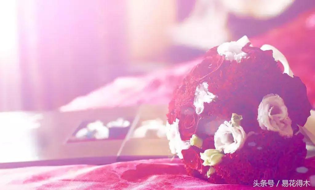 复古手捧花的最佳搭配,手捧花最佳搭配图片