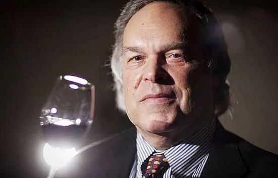 教皇新堡阿克努属于什么档次,教皇新堡属于什么档次