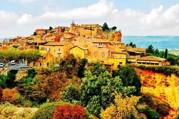 教皇新堡阿克努属于什么档次,教皇新堡属于什么档次