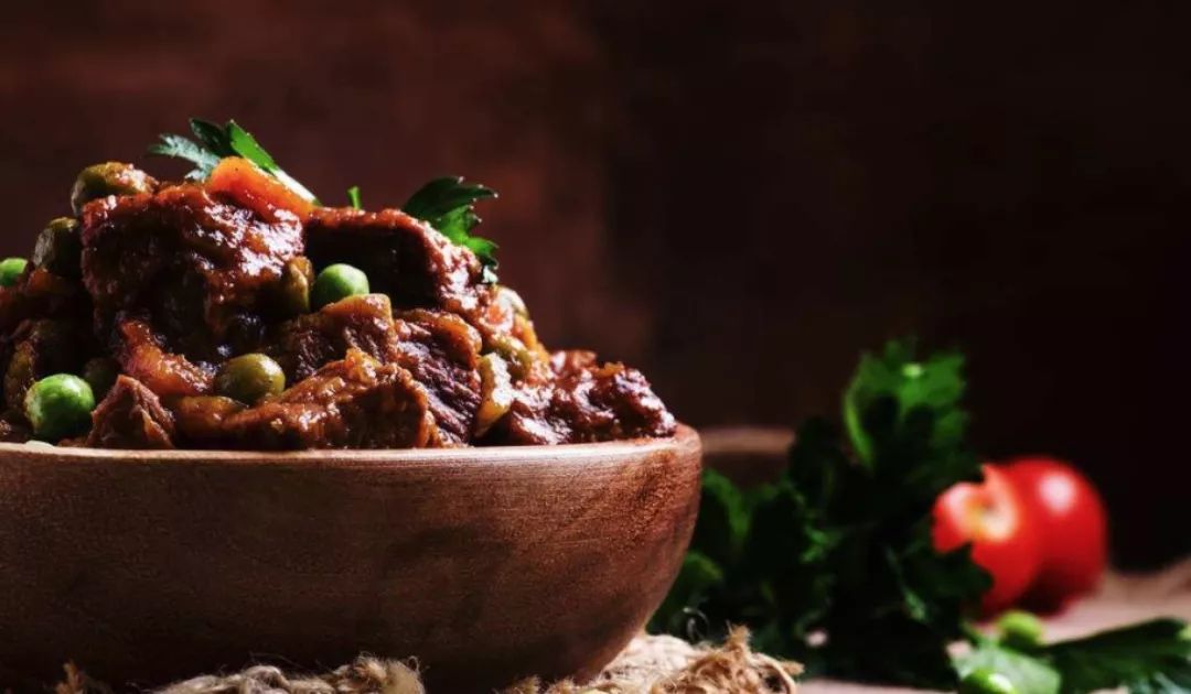 教皇新堡阿克努属于什么档次,教皇新堡属于什么档次