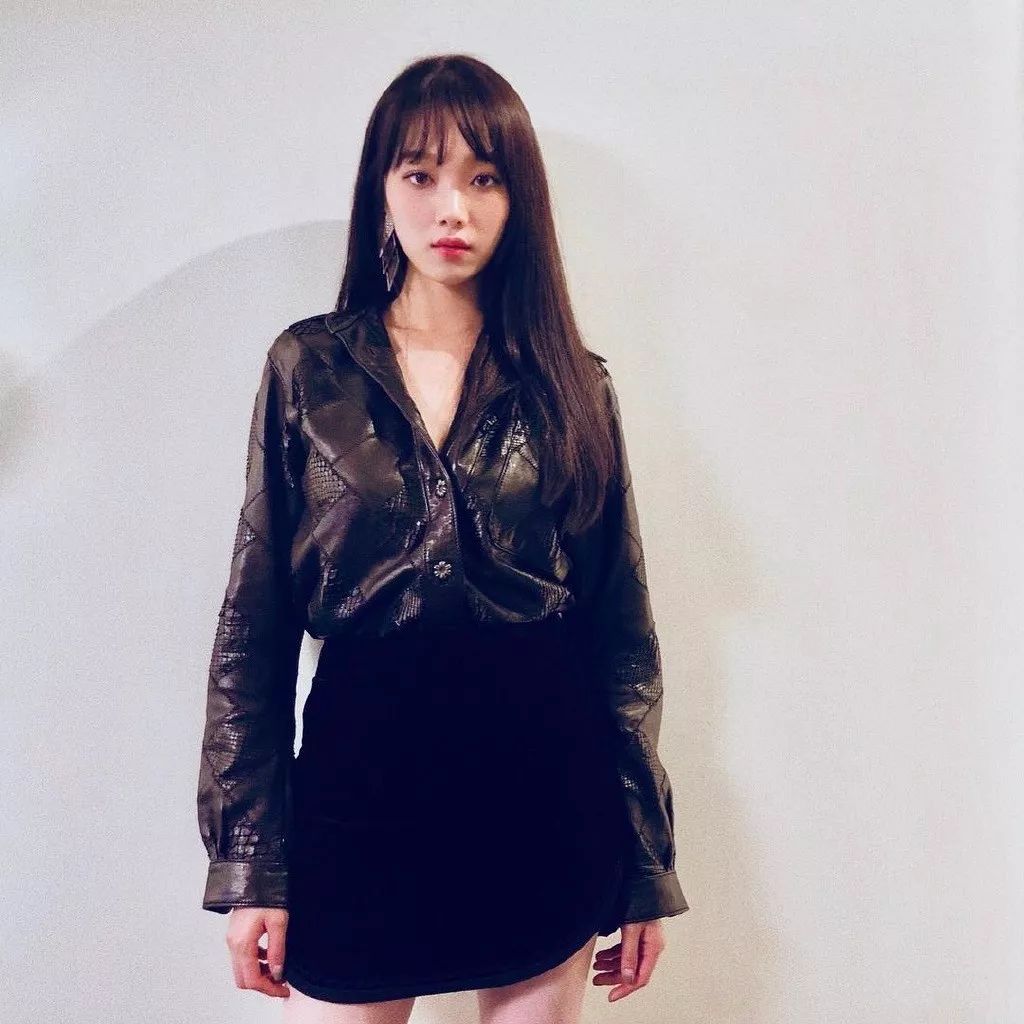 jennie闊╁浗绌挎惌,jennie绌挎惌鎺ㄨ崘