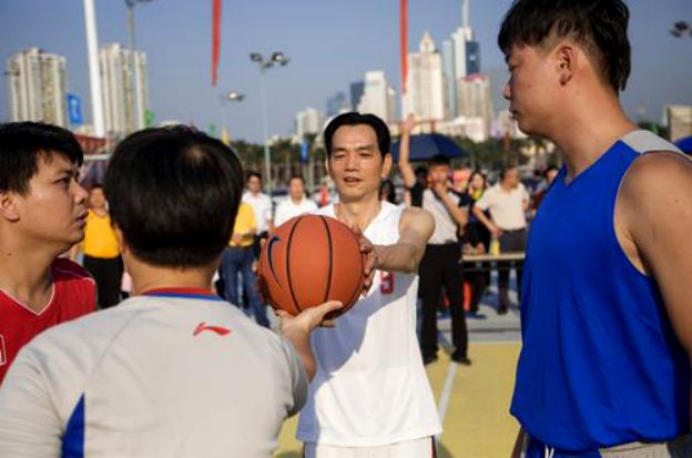 富德生命人寿张峻直升机,富德生命人寿张峻