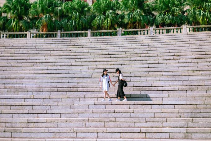 厦门大学打卡照怎么拍好看,厦门大学怎么拍照转场