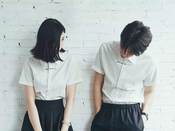 面对批评不生气,面对批评和指责完全不知所措