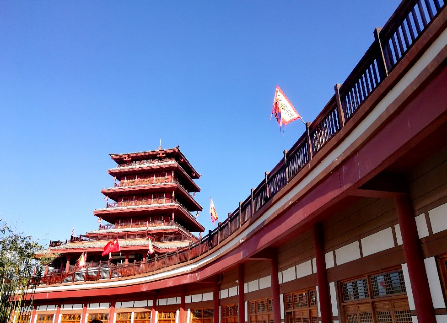 国庆节水下演出,2020红河水乡国庆水舞秀