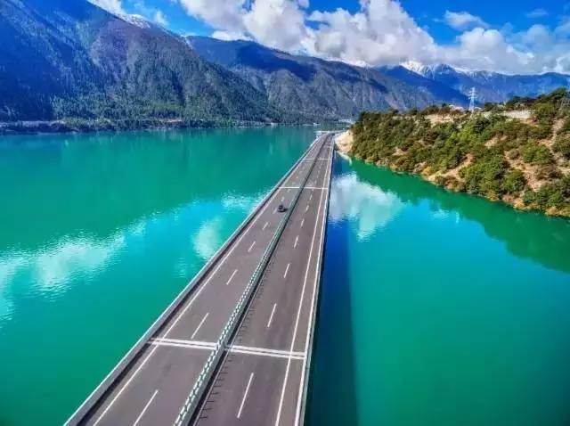 中国最美高速拉林公路,拉林高速为什么不收费