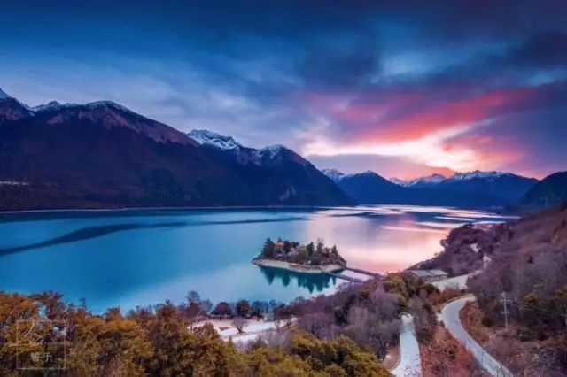 中国最美高速拉林公路,拉林高速为什么不收费