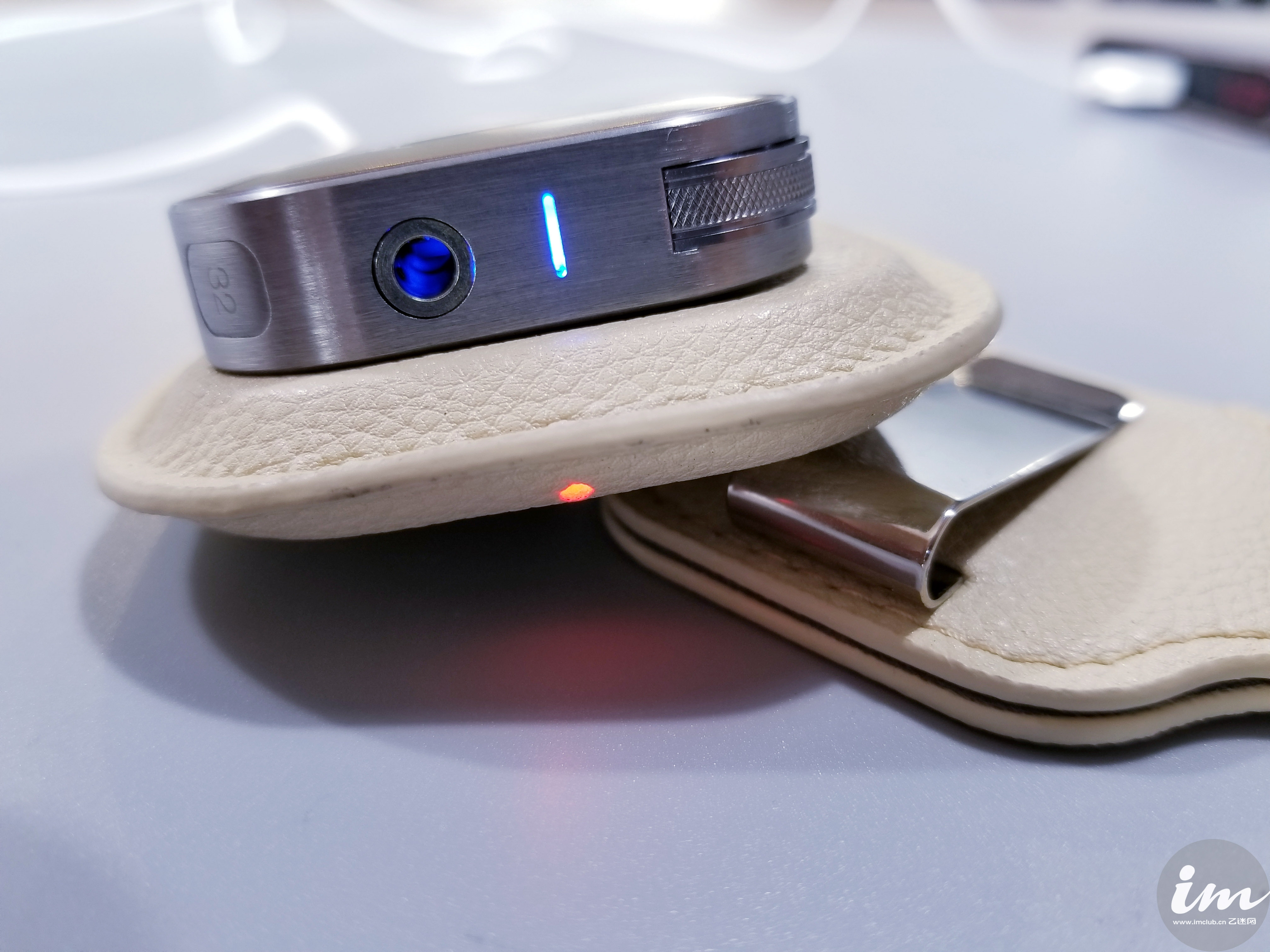 iphonexsmax6.5寸,iphonexsmax建议升级ios15.1吗