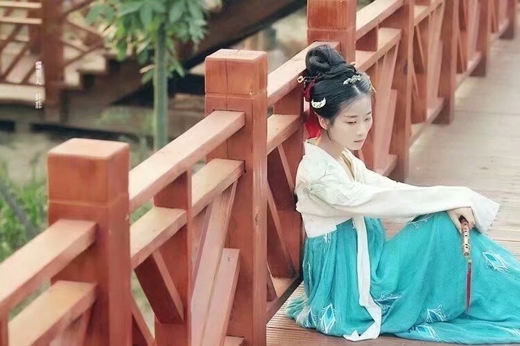 新西湖十景七绝诗,七绝西湖十景10首