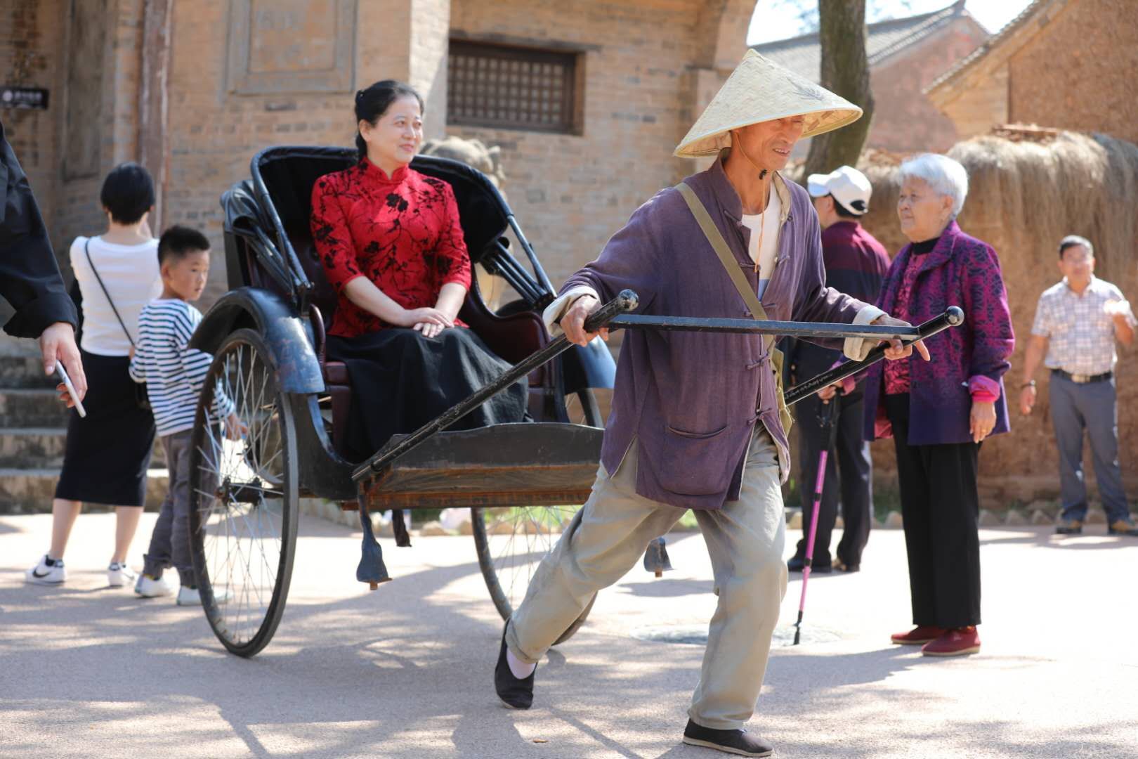 国庆节白鹿仓和白鹿原影视城,白鹿原影视城是否值得去