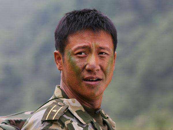 我国的军人等级划分,要怎么看军人的等级