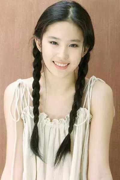 杨幂拔牙后脸型,杨幂拔牙为什么会瘪嘴