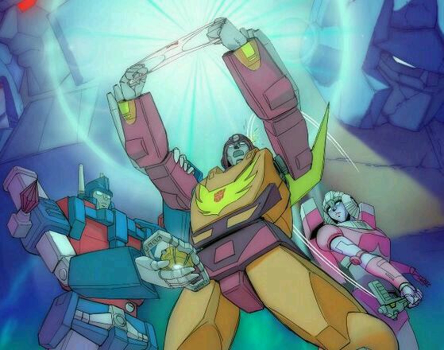 变形金刚3阵亡的金刚,变形金刚3擎天柱前来救场