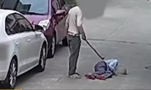 踹老人涉嫌寻衅滋事罪,踹人被刑拘事件