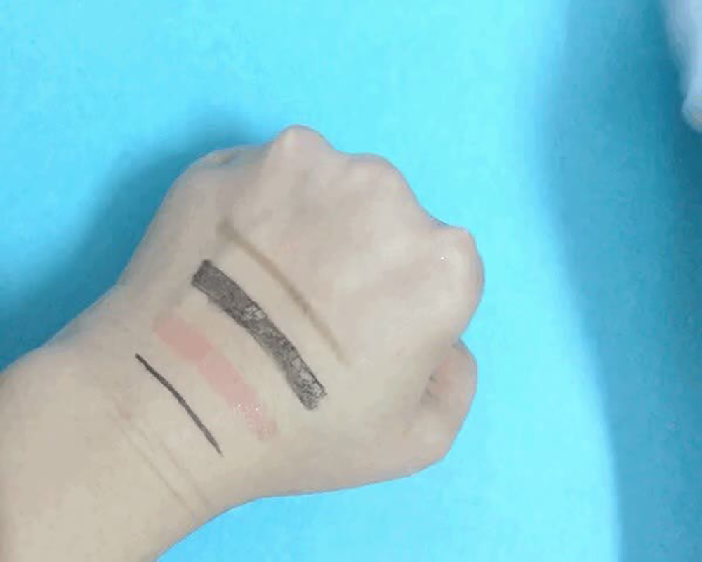 茱莉蔻玫瑰水和兰蔻粉水,茱莉蔻玫瑰保湿