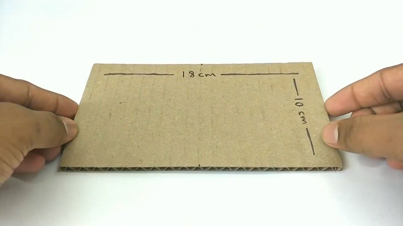 纸板玩具制作教程简易,纸板做的玩具又简单又好玩