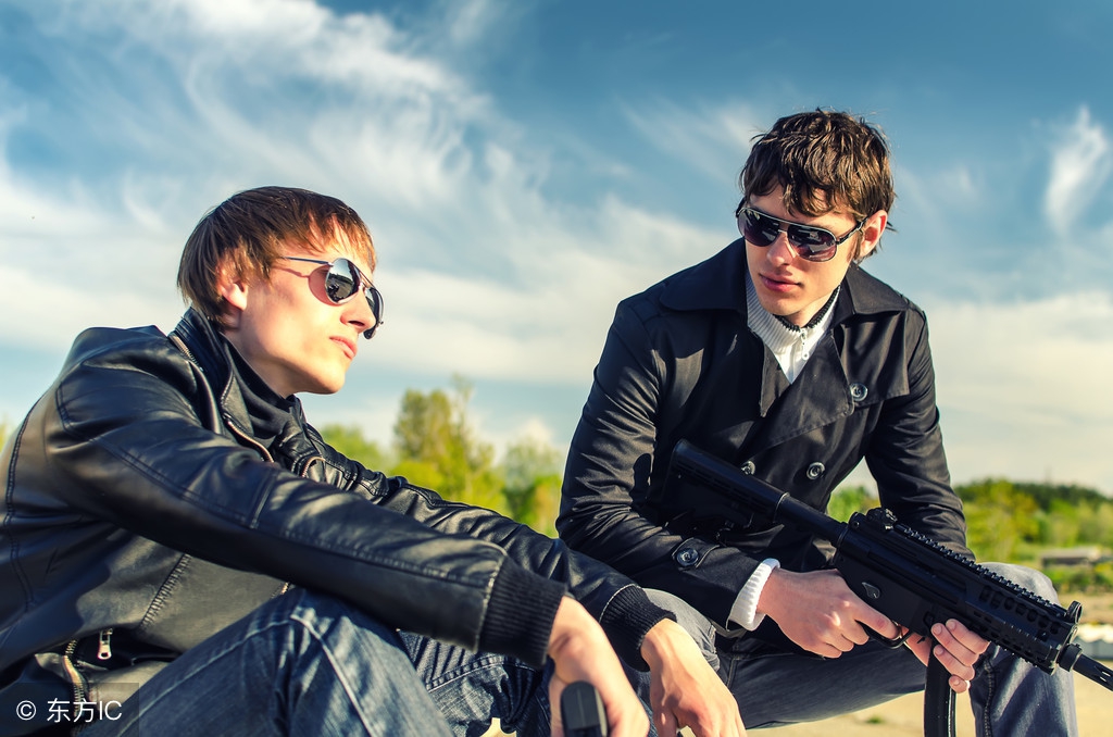 故事:人生逃不出的圈套躲不过的坑