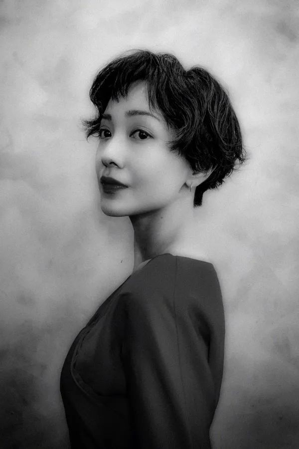 刘诗诗波浪卷发型怎么烫,刘诗诗最新发型羊毛卷