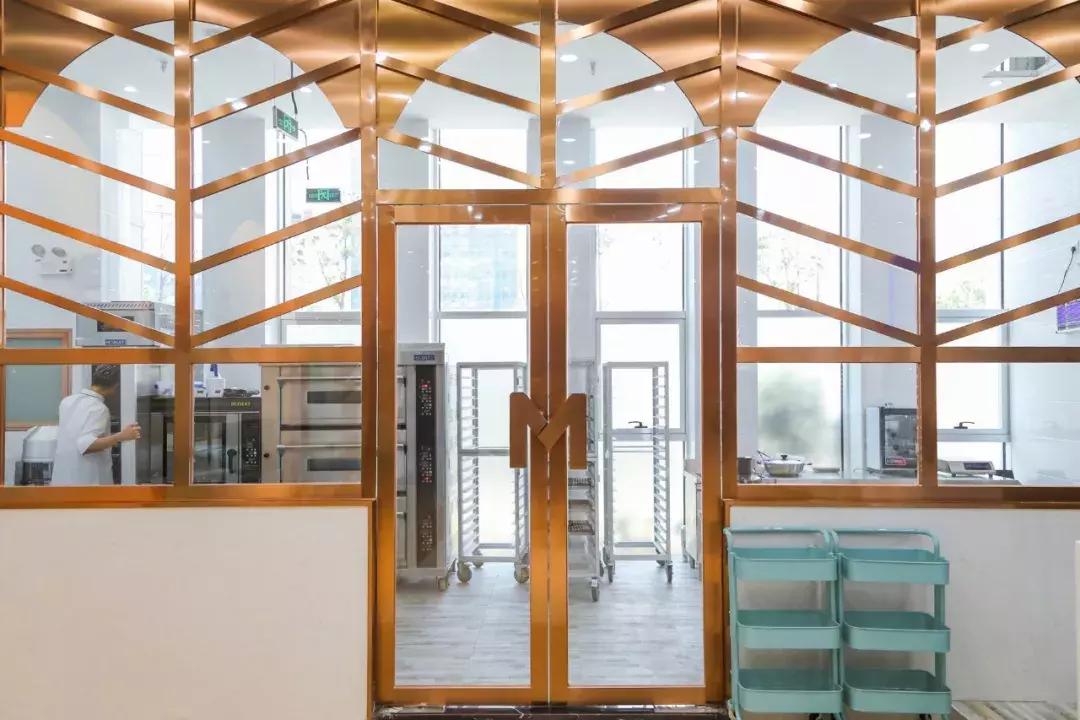 南京江宁的这家茶饮加软欧包店，简直让你眼前一亮心情舒畅