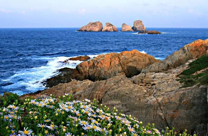 杭州西湖人少景美的地方,济南人少景美的地方