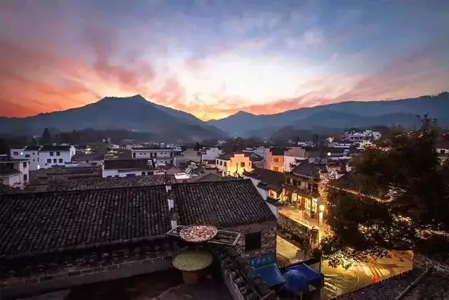 杭州西湖人少景美的地方,济南人少景美的地方