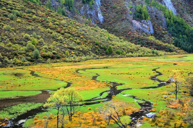 杭州西湖人少景美的地方,济南人少景美的地方