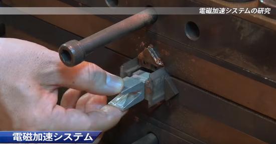 中国电磁炮与美国电磁炮的差距,我国的电磁炮跟美国的哪个更强