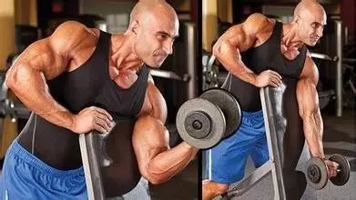 哑铃七天练出肌肉,7个哑铃动作训练全身爆发力