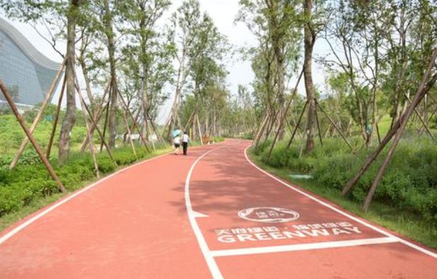 详细成都订酒店逛景点旅游攻略,成都市区必去的景点和酒店