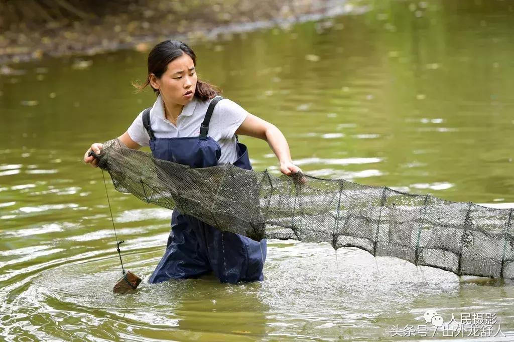 安徽舒城:照片感动无数人!获全国首届孝老爱亲摄影大赛一等奖