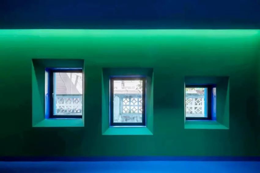 建筑也有男女之别？深圳城中村“欲望之屋”，粉蓝讲述男女差别！