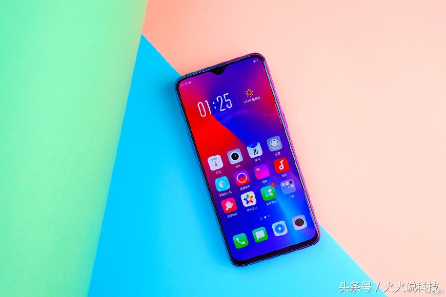 十一月最值得入手的三款手机,10月入手大屏手机推荐
