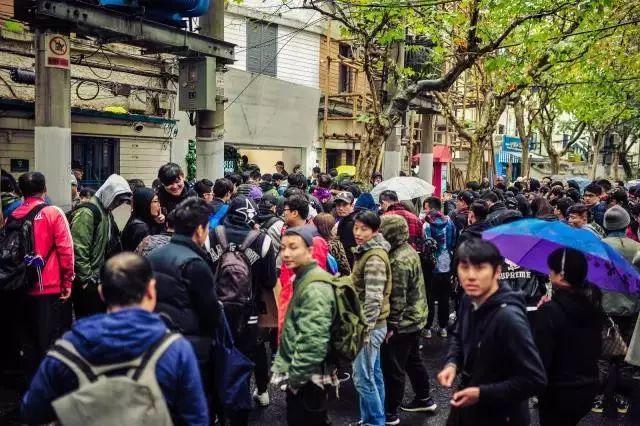 人人都能得到的东西不要也罢,人人都可以拥有自己的幸福