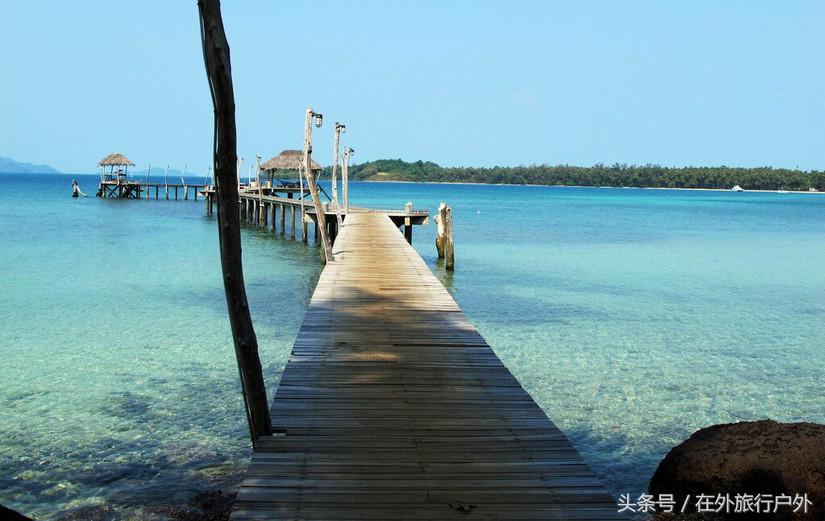 不去普罗旺斯和柬埔寨，千元飞到泰国看最美向日葵田和高棉遗址