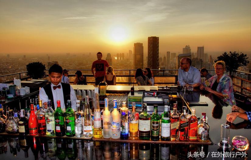 不去普罗旺斯和柬埔寨，千元飞到泰国看最美向日葵田和高棉遗址