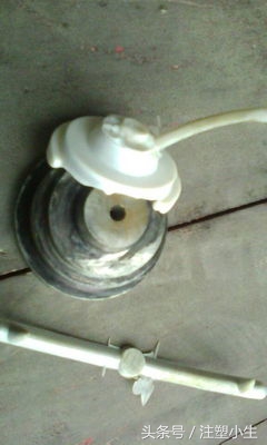 注塑机射咀漏料修复,注塑机射嘴溢胶分析